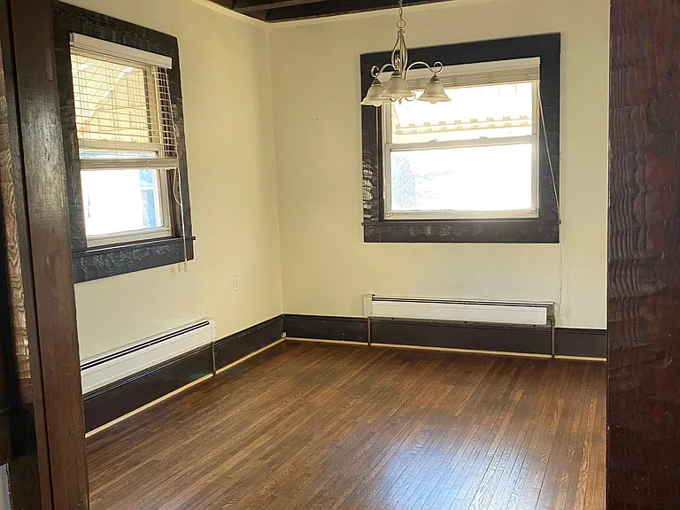 Bonus room or form dining room