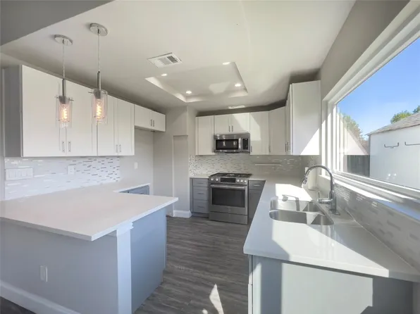 5014 Tree Top Ln, Garland, TX 75044