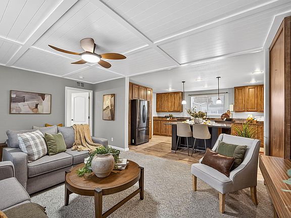 5th image of 8218 Blue Ridge Ln