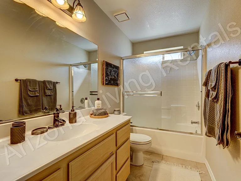 2450 Angler Dr — Photo 26
