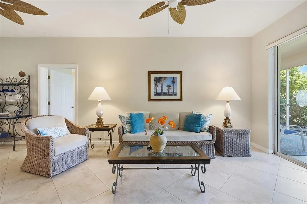 2 bed, 2.0 bath, 1147 sqft, $1,800 — Photo 4
