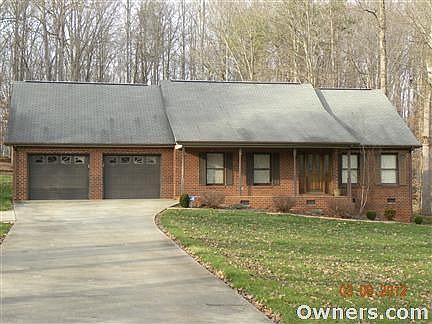 1st image of 134 Beech Brook Ln
