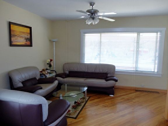 4th image of 2102 N 75th Ct