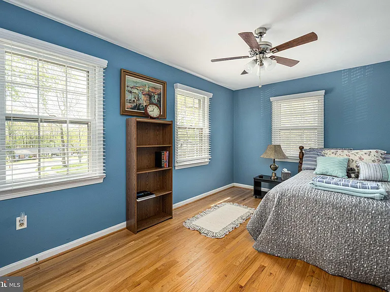 6917 Stoneybrooke Ln — Photo 47