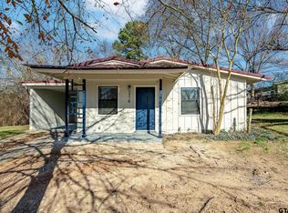 214 Randolph St, Lone Star, TX 75668