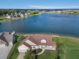 6002 22nd Ave, Hudsonville, MI 49426
