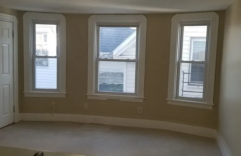21 Highland St #10 — Photo 3