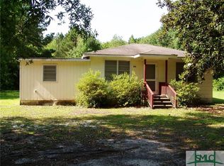 326 Deerfield Rd W, Bloomingdale, GA 31302