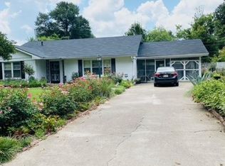1209 E John St, Greenville, MS 38703