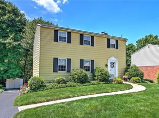 132 Brookmeade Dr, Pittsburgh, PA 15237