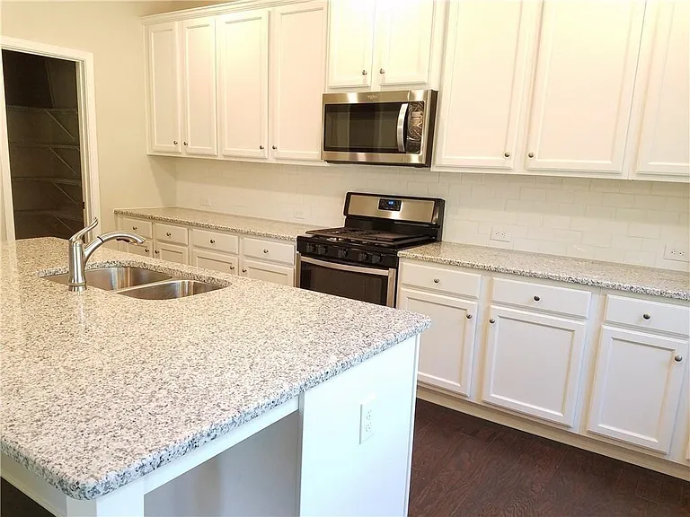 3335 Ivy Farm Path — Photo 11