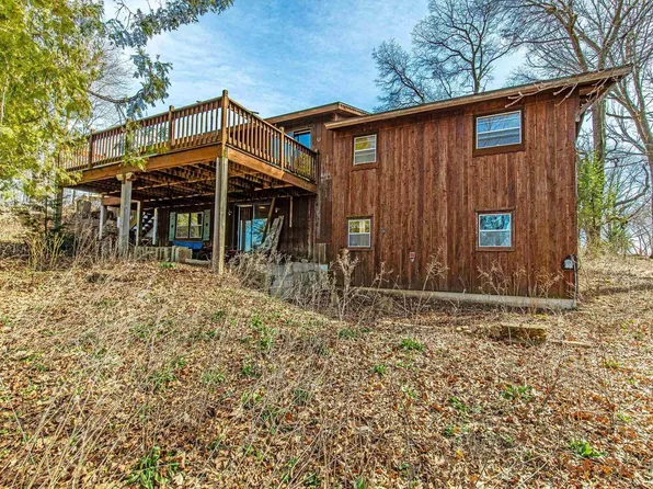 520 LINDE Street, Deforest, WI 53532