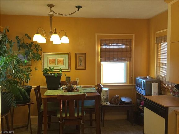 2nd image of 131 Maywood Dr
