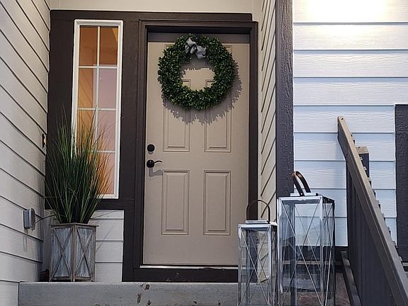 3rd image of 1021 Maplebrook Dr