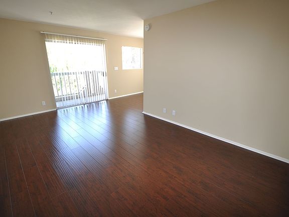 5th image of 5002 Tujunga Ave APT 203