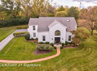 900 Stoneham Rd, Saginaw, MI 48638