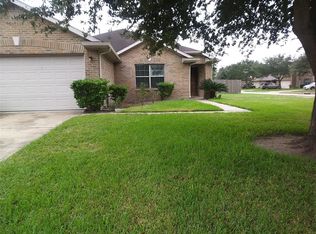 1415 Divin Dr, Rosenberg, TX 77471