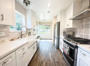 5714 Simpson Ave, Valley Village, CA 91607