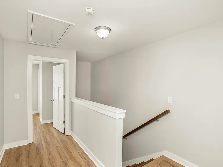 309 Myatt Dr #E — Photo 17