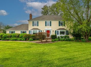 13 Cornfield Ter, Flemington, NJ 08822