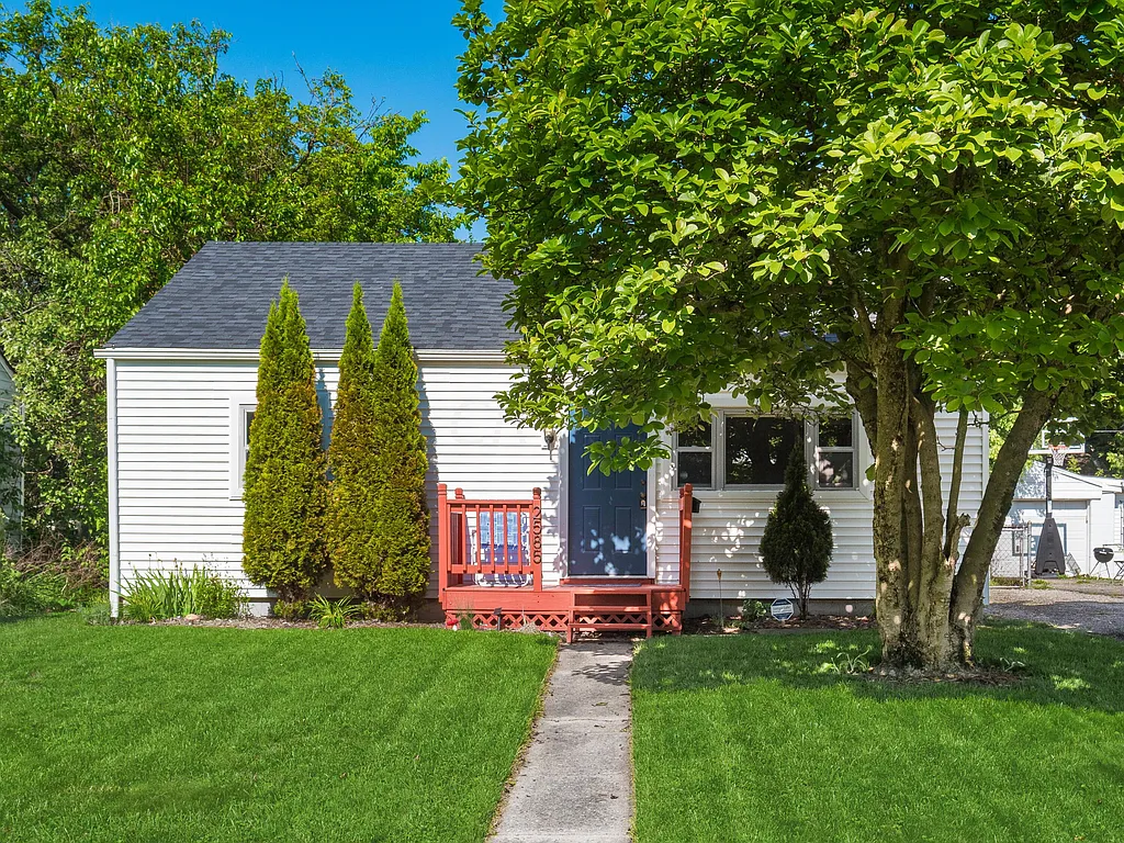 Property photo 2