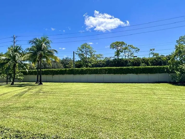 13550 Greentree Trl — Photo 22