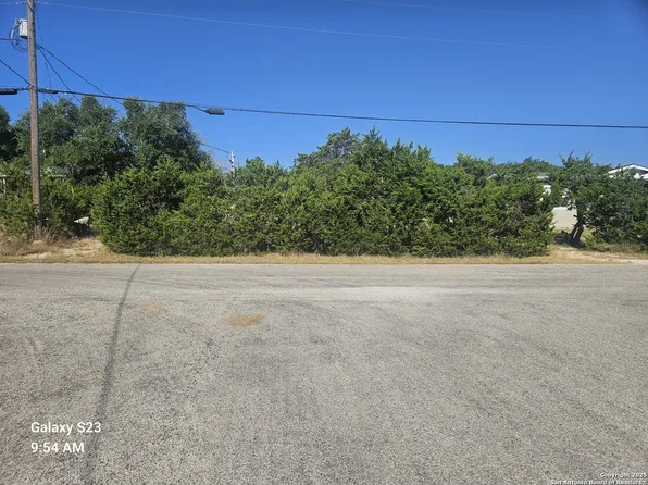 1406 Greenbriar LOT 292, Canyon Lake, TX 78133