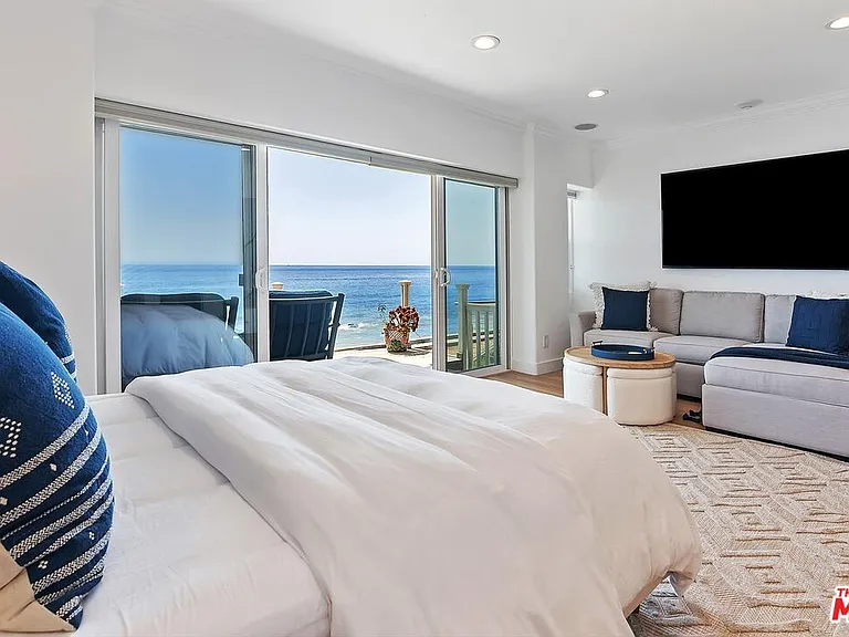11874 Beach Club Way — Photo 29