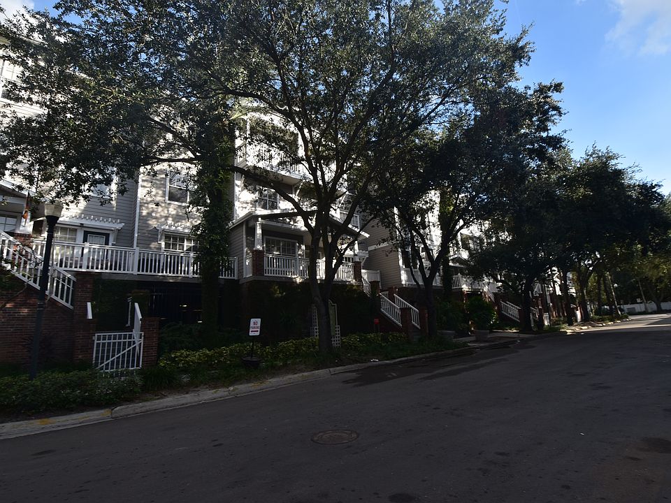 1st image of 800 S Dakota Ave APT 220
