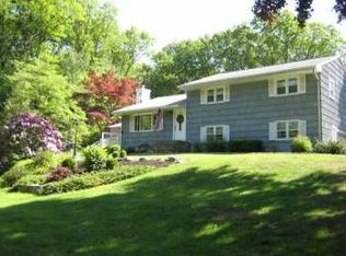 34 Dana Rd, Danbury, CT 06811