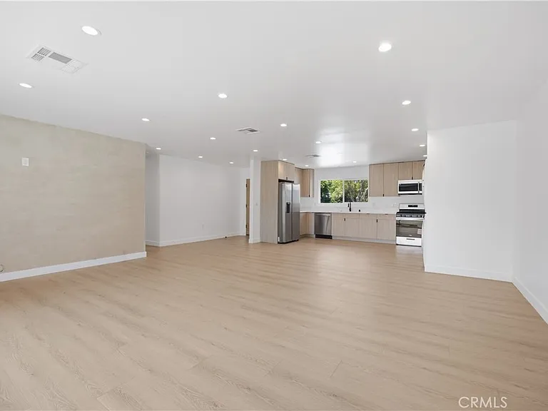 17150 Mayall St — Photo 2