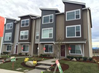 17412 118th Avenue Ct E UNIT D, Puyallup, WA 98374