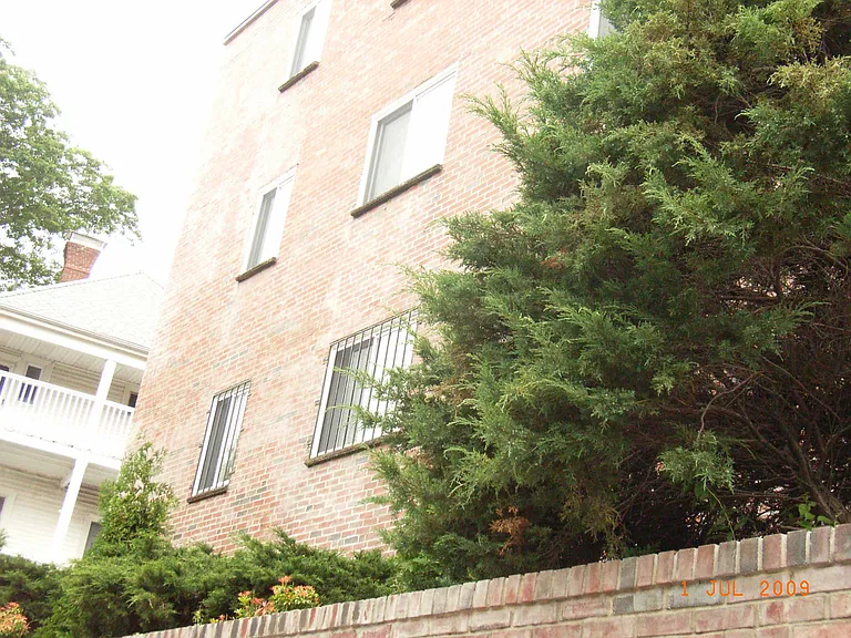10 Scottfield Rd #12 — Photo 5
