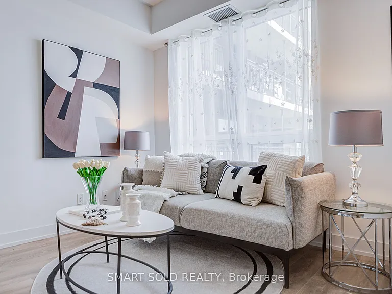 268 Buchanan Dr #305W — Photo 7