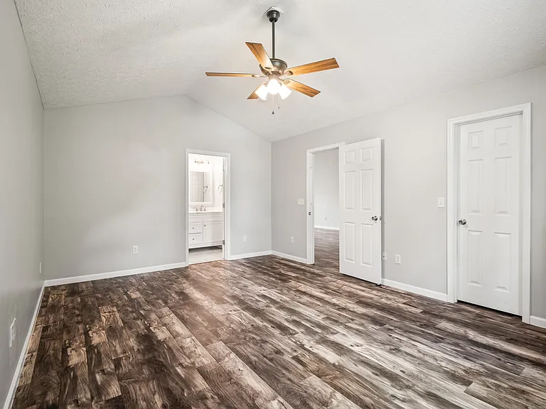2099 Yacht Club Rd — Photo 27