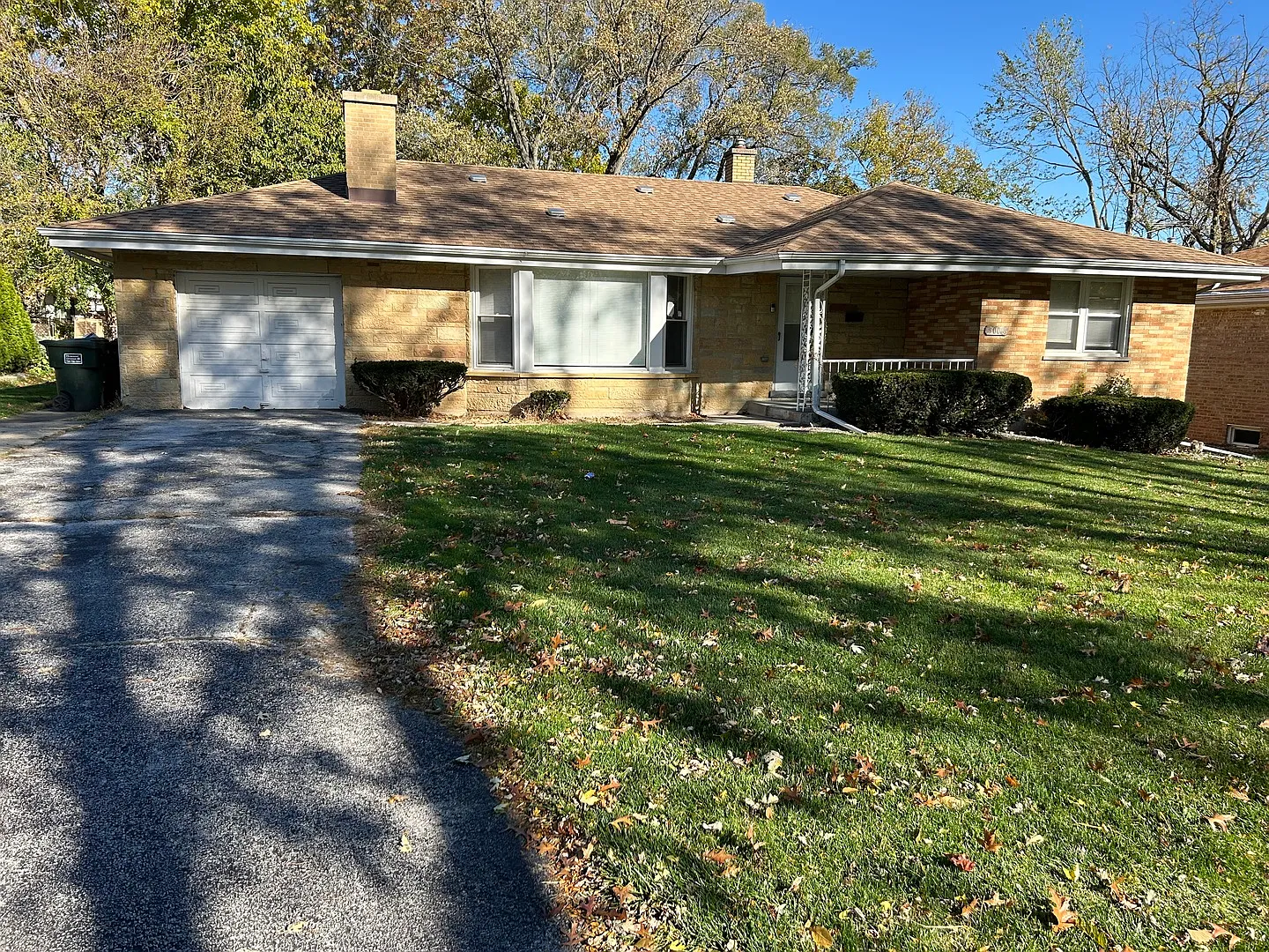 3006 173rd St photo 1