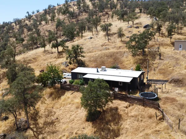36423 Ennis Rd, Yokuts Valley, CA 93675