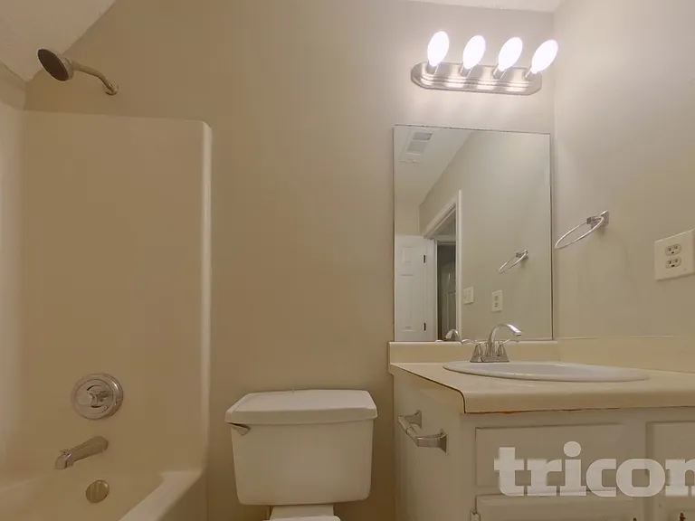 85 Elizabeth Pl — Photo 13