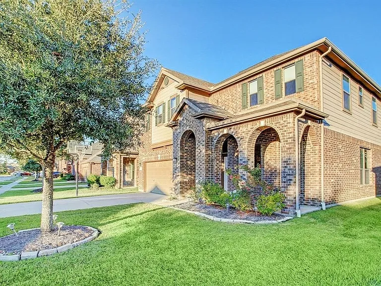 11022 Avery Oaks Ln — Photo 8