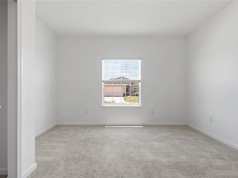 5637 SW 93rd St — Photo 30