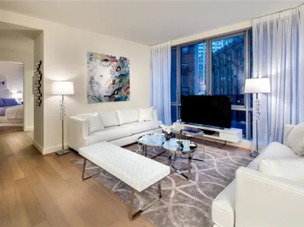 160 Madison Avenue image 1 of 6