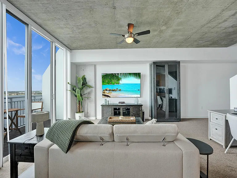 300 S Australian Ave #1009 — Photo 15
