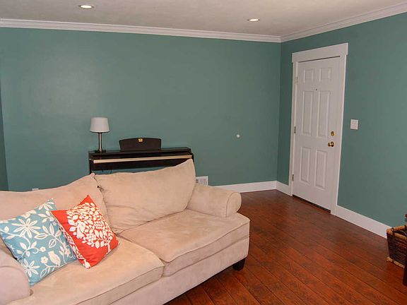 Living Room 2nd View