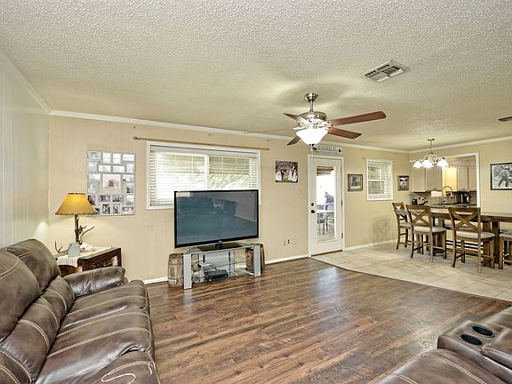 5th image of 701 Roselea Dr