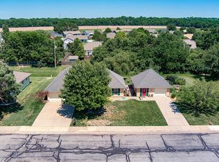 1117 Eastgate Dr, Salina, KS 67401