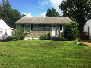 440 Midlothian Rd, Saint Louis, MO 63137