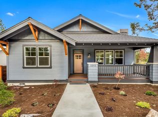 2202 NW Lemhi Pass Dr, Bend, OR 97703
