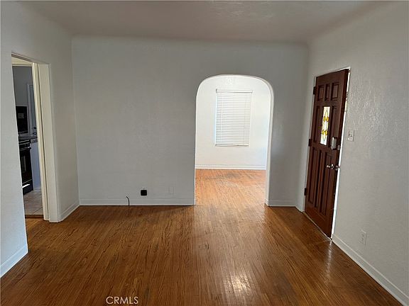 3rd image of 1654 N Marine Ave