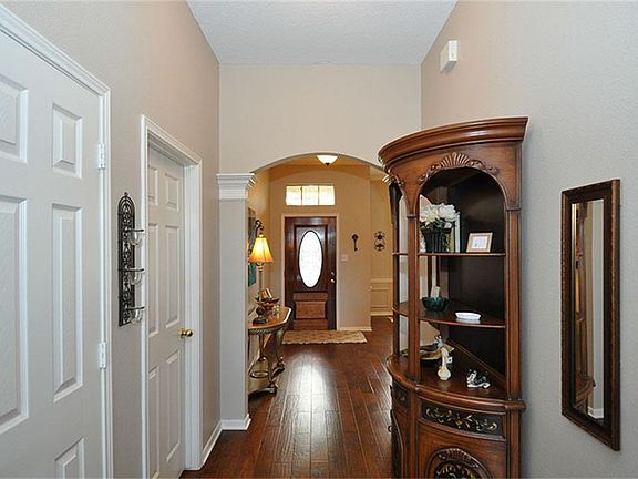 2nd image of 27093 Monarch Wood Dr