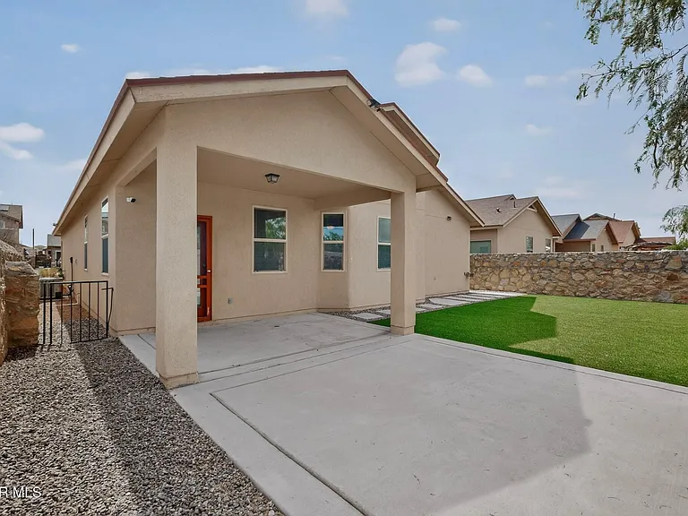 4921 Adrian Campos St — Photo 42